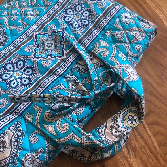 Vera Bradley Travel Essentials Bundle - Picture 13 of 16